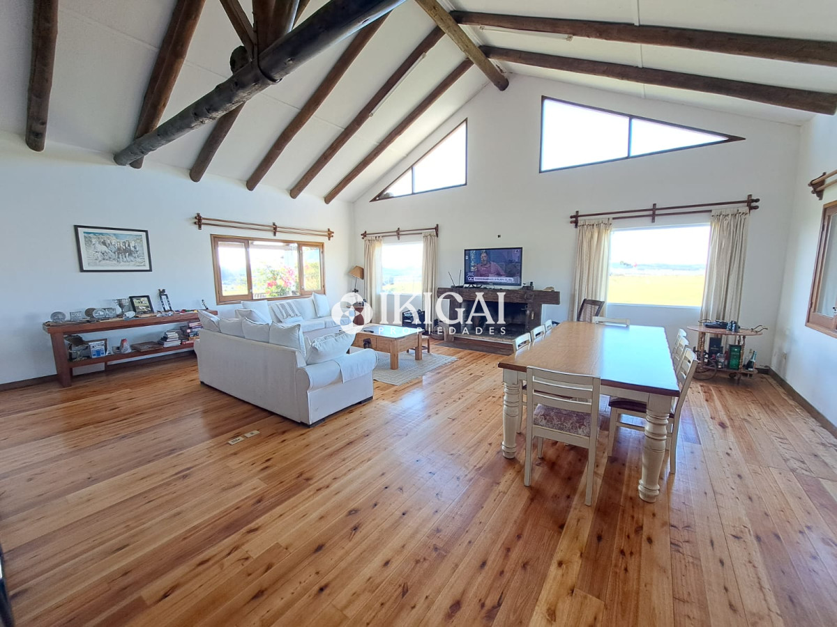 Chacra ID.67 - VENTA DE CHACRA EN PUEBLO EDEN 10 HS 3 DORMITORIOS 3 BAÑOS 1 SUITE