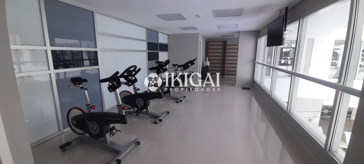 Apartamento ID.136 - VENTA DE APARTAMENTO DE 2 DORMITORIOS Y 2 BAÑOS ( 1 SUITE) PLAYA MANSA, PUNTA DEL ESTE 