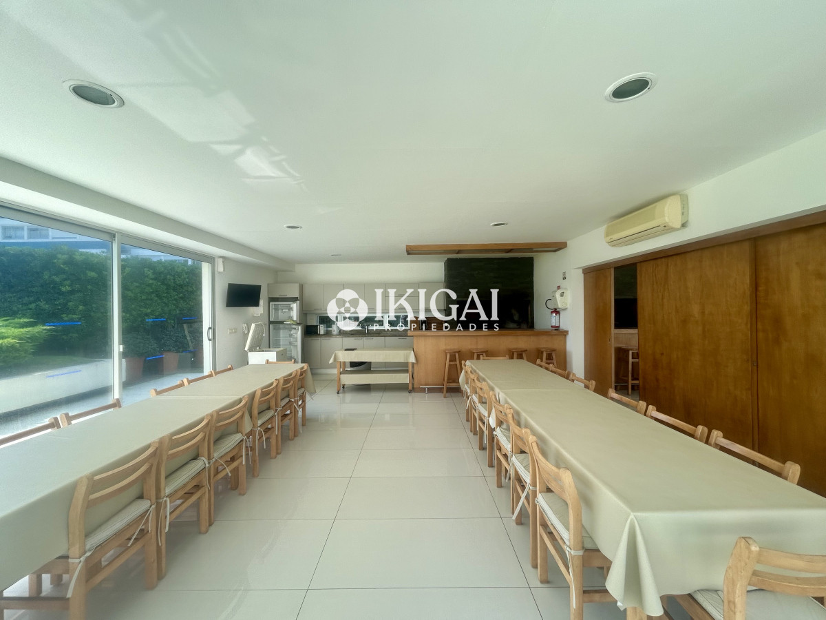 Apartamento ID.437 - VENTA DE APARTAMENTO 2 DORMITORIOS Y 2 BAÑOS(1 SUITE) PLAYA BRAVA, PUNTA DEL ESTE 