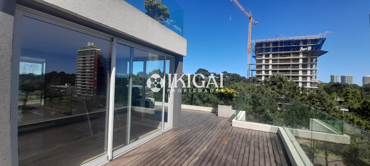 Apartamento ID.1567 - Venta apartamento de 2 dormitorios y 2 baños en Roosevlt