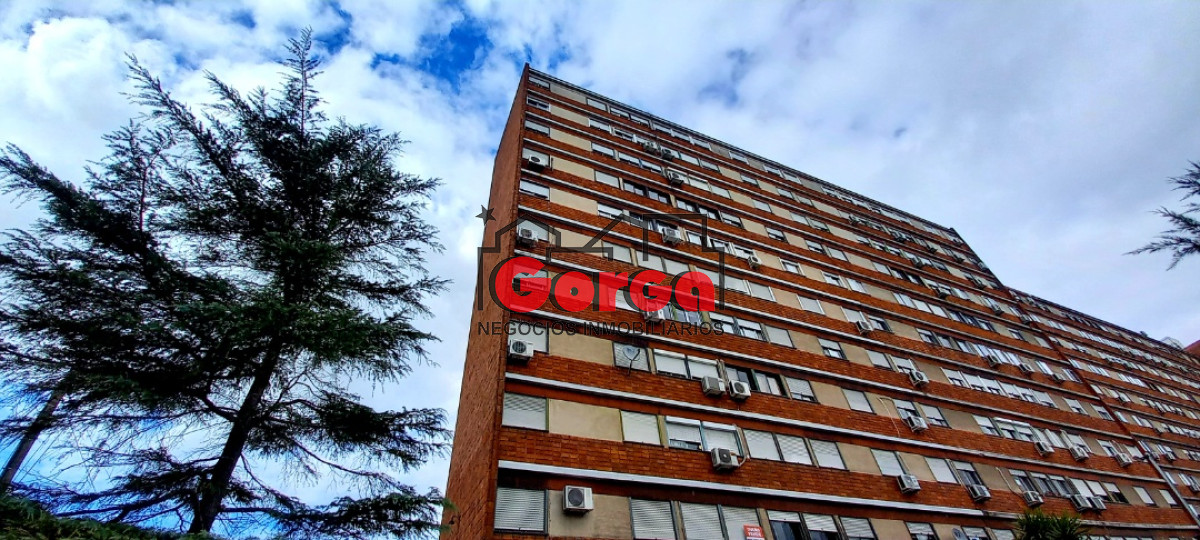 Apartamento ID.44 - Sobre Gualeguay, piso alto, súper luminoso, vista despejada!