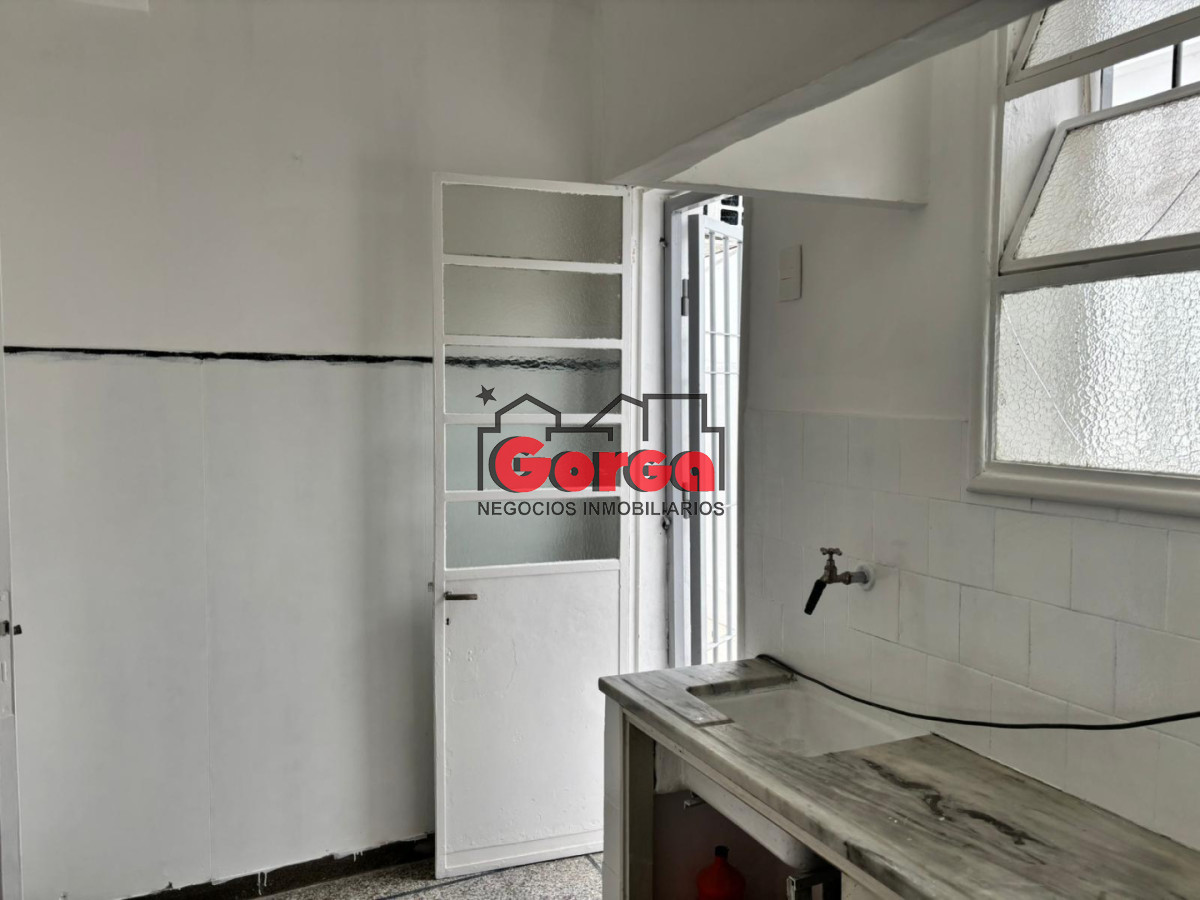 Apartamento ID.563 - Sobre Magested casi Avda San Martín 