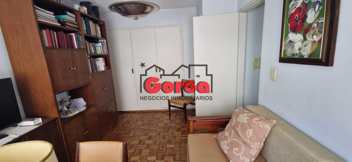 Apartamento ID.444 - Excelente punto! A pasos de la Rambla 