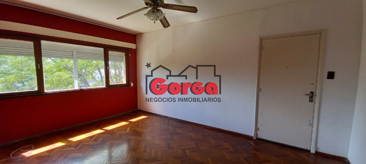 Apartamento ID.18 - Actualmente alquilado, alta rentabilidad. Super luminoso, tercer piso por escalera