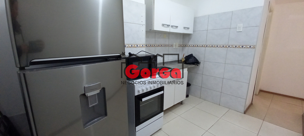 Apartamento ID.526 - Apartamento tipo casa en planta baja Yaguarí y Rodriguez Larreta 