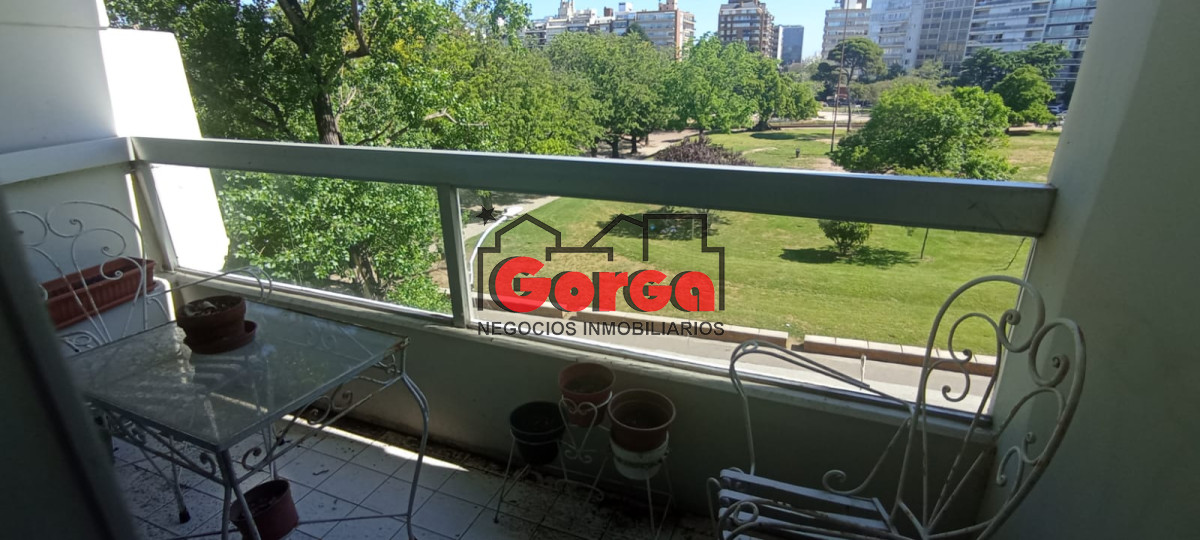 Apartamento ID.444 - Excelente punto! A pasos de la Rambla 