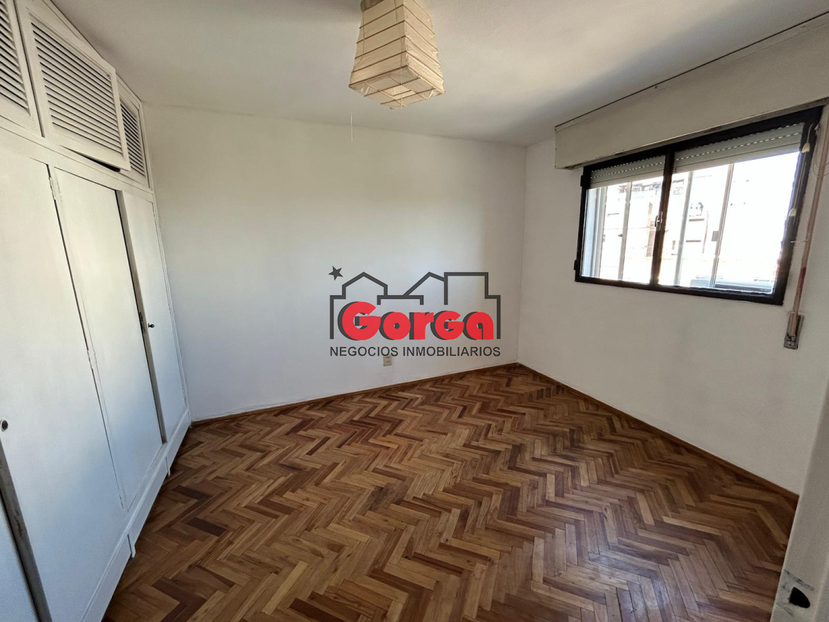 Apartamento ID.477 - A pocas cuadras de la Rambla, sobre J. Batlle y Ordóñez y Marco Aurelio