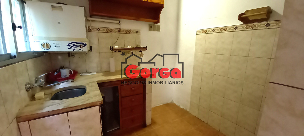 Apartamento ID.45 - Hnos Gil y Suárez. Precioso punto, dos dormitorios con patio. Muy luminoso.