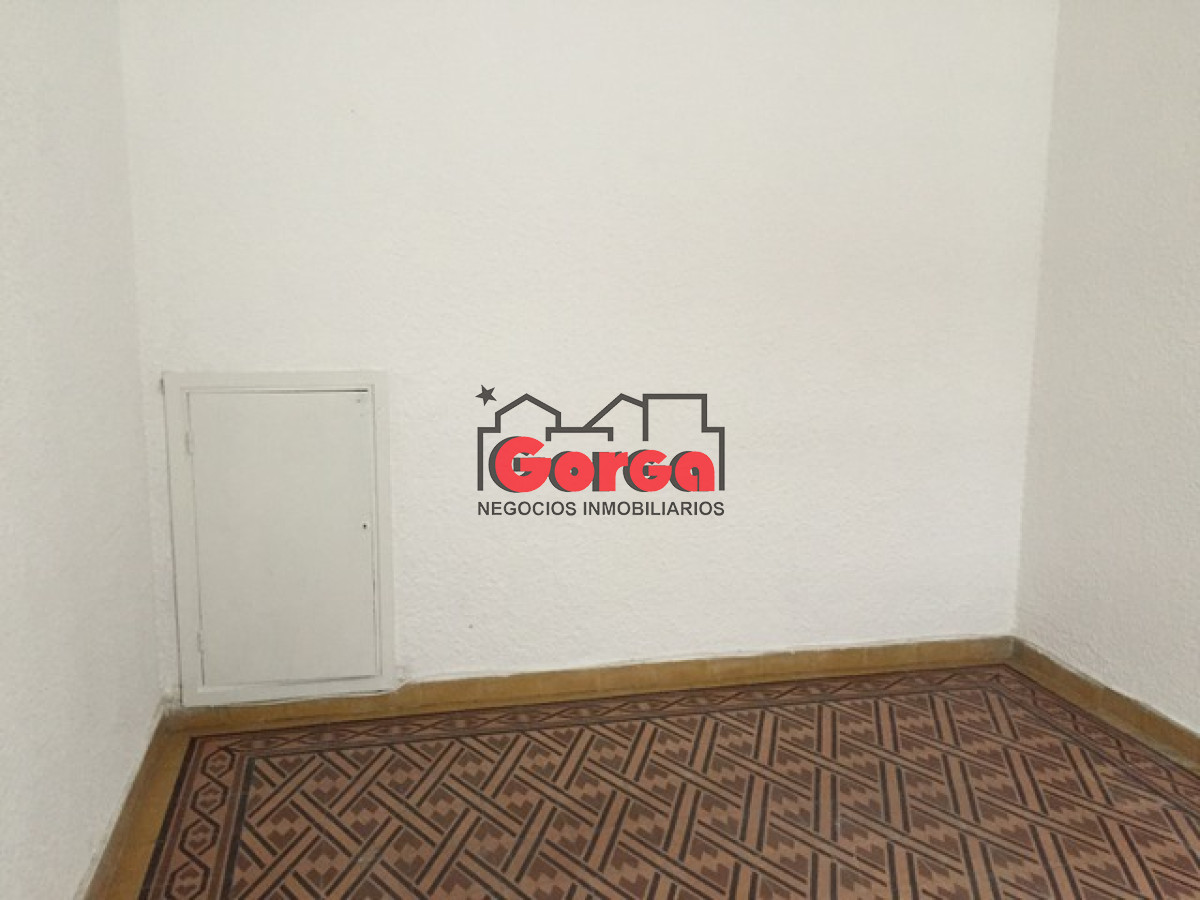 Apartamento ID.521 - Sobre San Martín, apartamento alquilado, para inversión. 