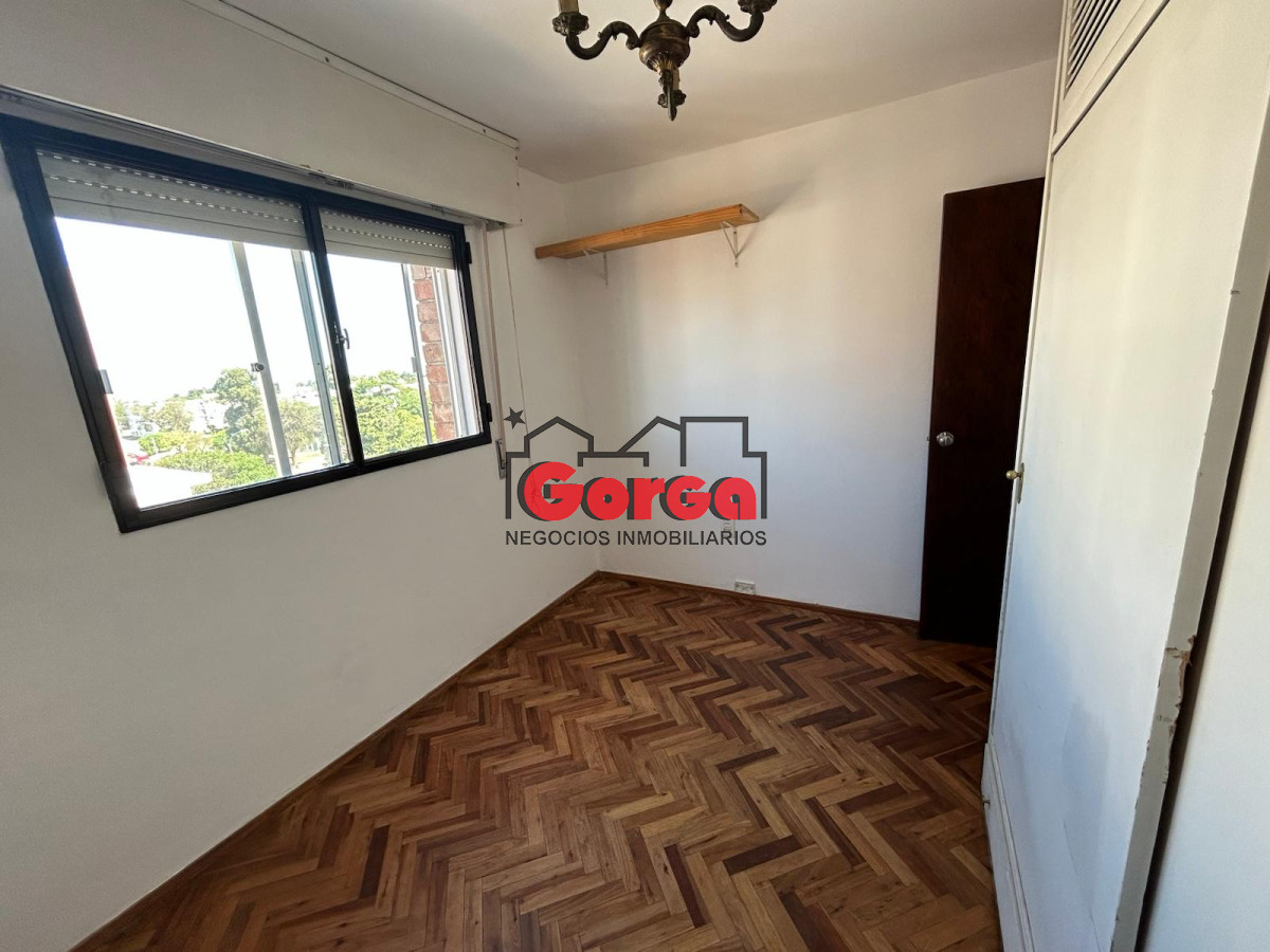 Apartamento ID.477 - A pocas cuadras de la Rambla, sobre J. Batlle y Ordóñez y Marco Aurelio