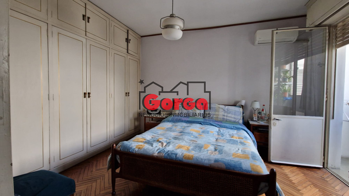 Apartamento ID.542 - Apto sobre Galicia, muy lindo!