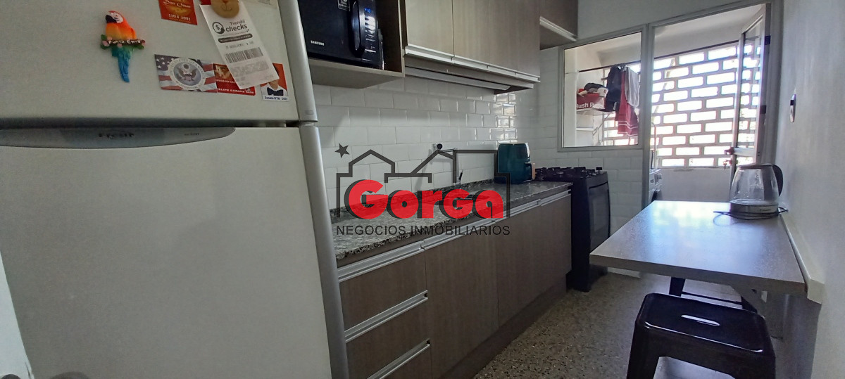 Apartamento ID.25 - A nuevo! Apto al frente de 3 dormitorios en zona Prado