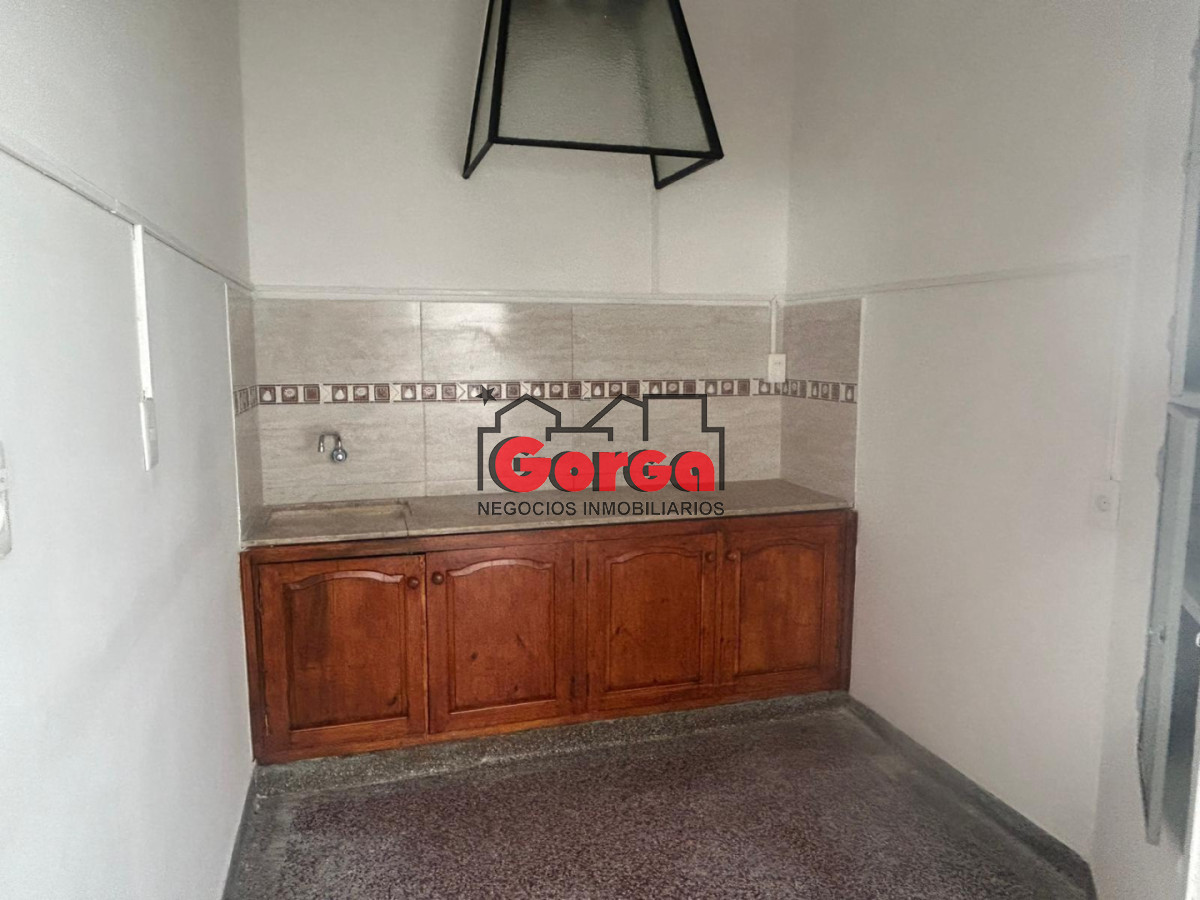 Apartamento ID.562 - Sobre Magested casi Avda San Martín 