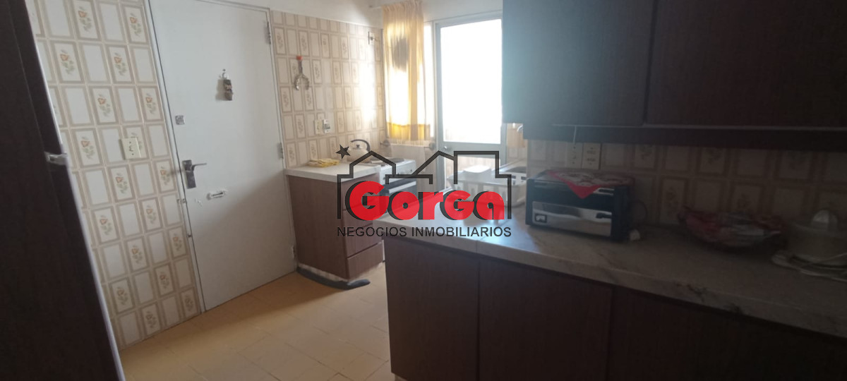 Apartamento ID.444 - Excelente punto! A pasos de la Rambla 