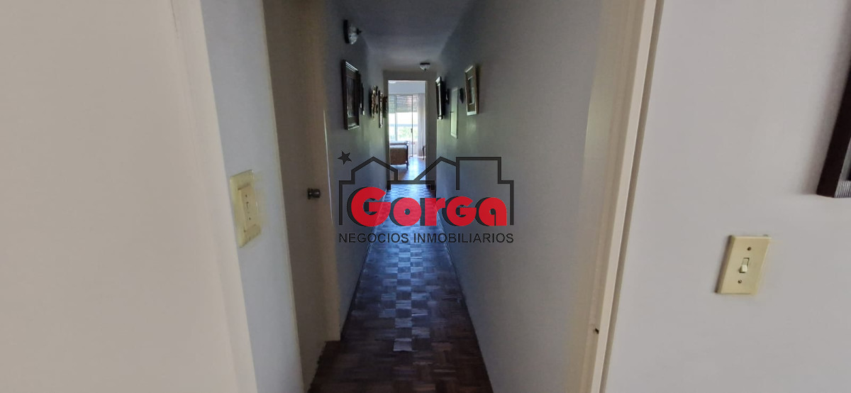 Apartamento ID.444 - Excelente punto! A pasos de la Rambla 