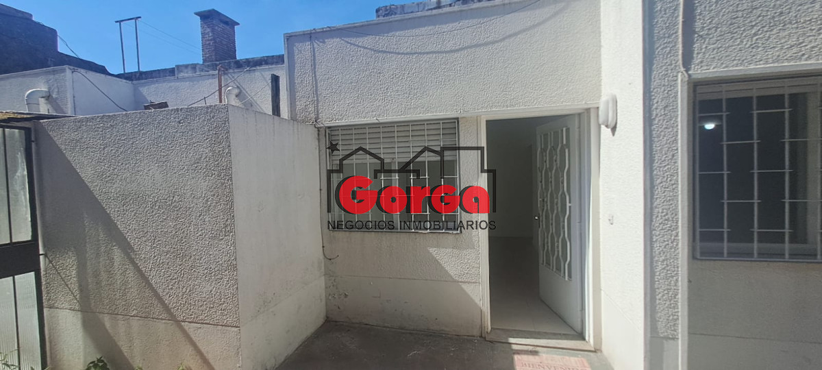 Apartamento ID.474 - Apto. tipo casita en planta baja de 1 dormitorio con patio.