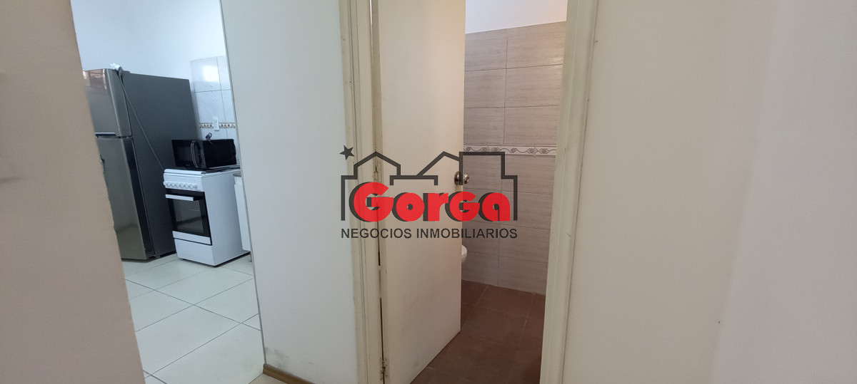 Apartamento ID.526 - Apartamento tipo casa en planta baja Yaguarí y Rodriguez Larreta 