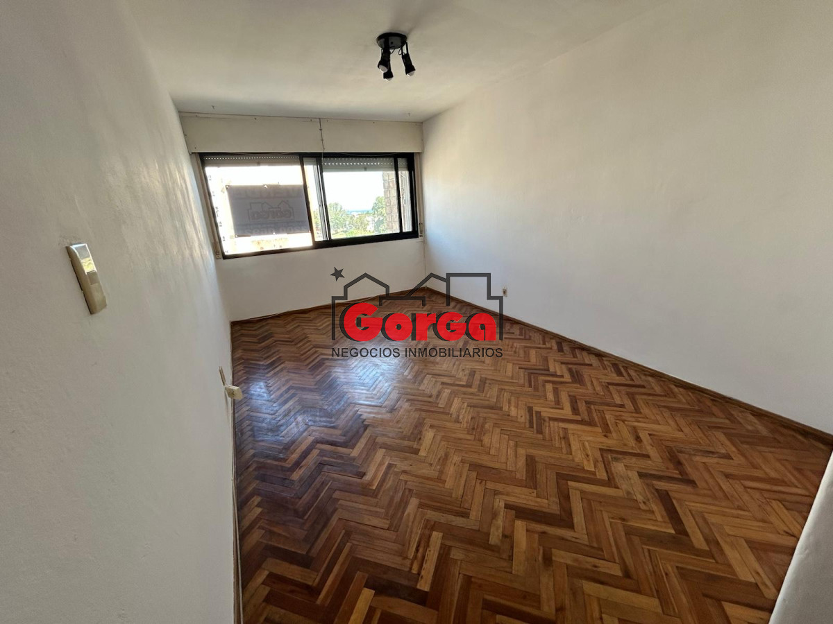 Apartamento ID.477 - A pocas cuadras de la Rambla, sobre J. Batlle y Ordóñez y Marco Aurelio