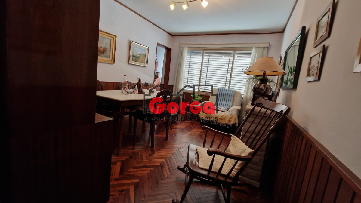 Apartamento ID.542 - Apto sobre Galicia, muy lindo!