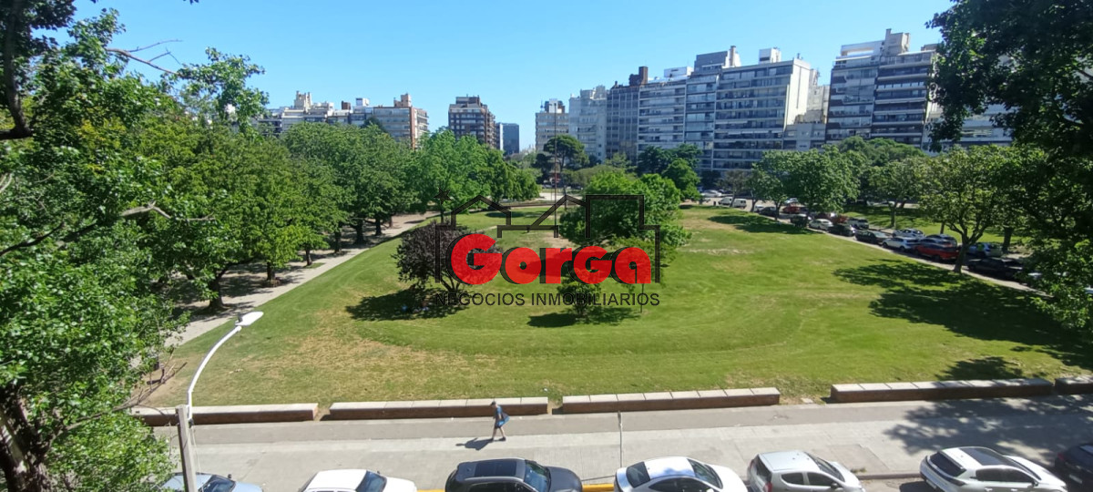 Apartamento ID.444 - Excelente punto! A pasos de la Rambla 