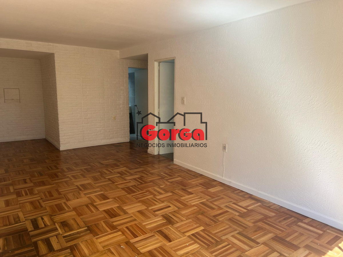 Apartamento ID.25 - A nuevo! Apto al frente de 3 dormitorios en zona Prado