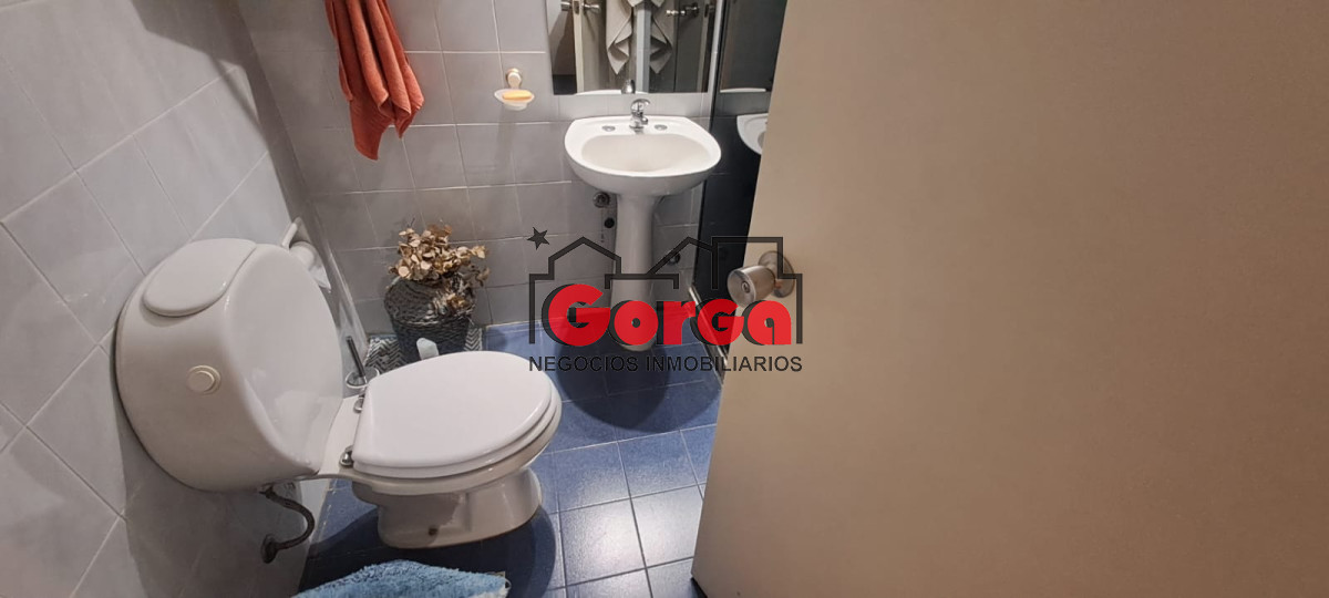 Apartamento ID.519 - Apartamento sobre Br Artigas esquina San Martín