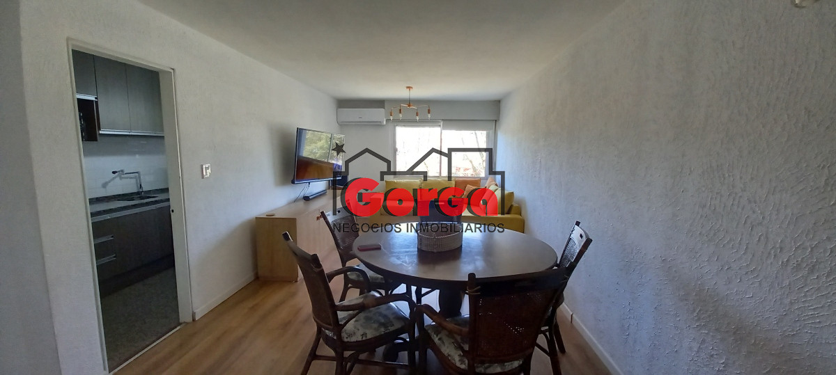 Apartamento ID.25 - A nuevo! Apto al frente de 3 dormitorios en zona Prado