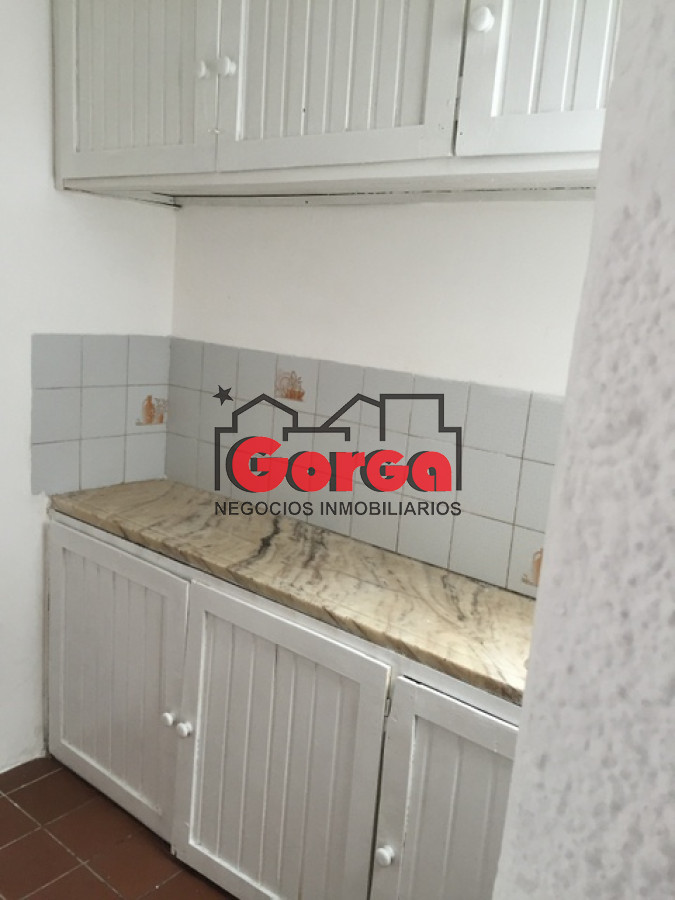 Apartamento ID.521 - Sobre San Martín, apartamento alquilado, para inversión. 