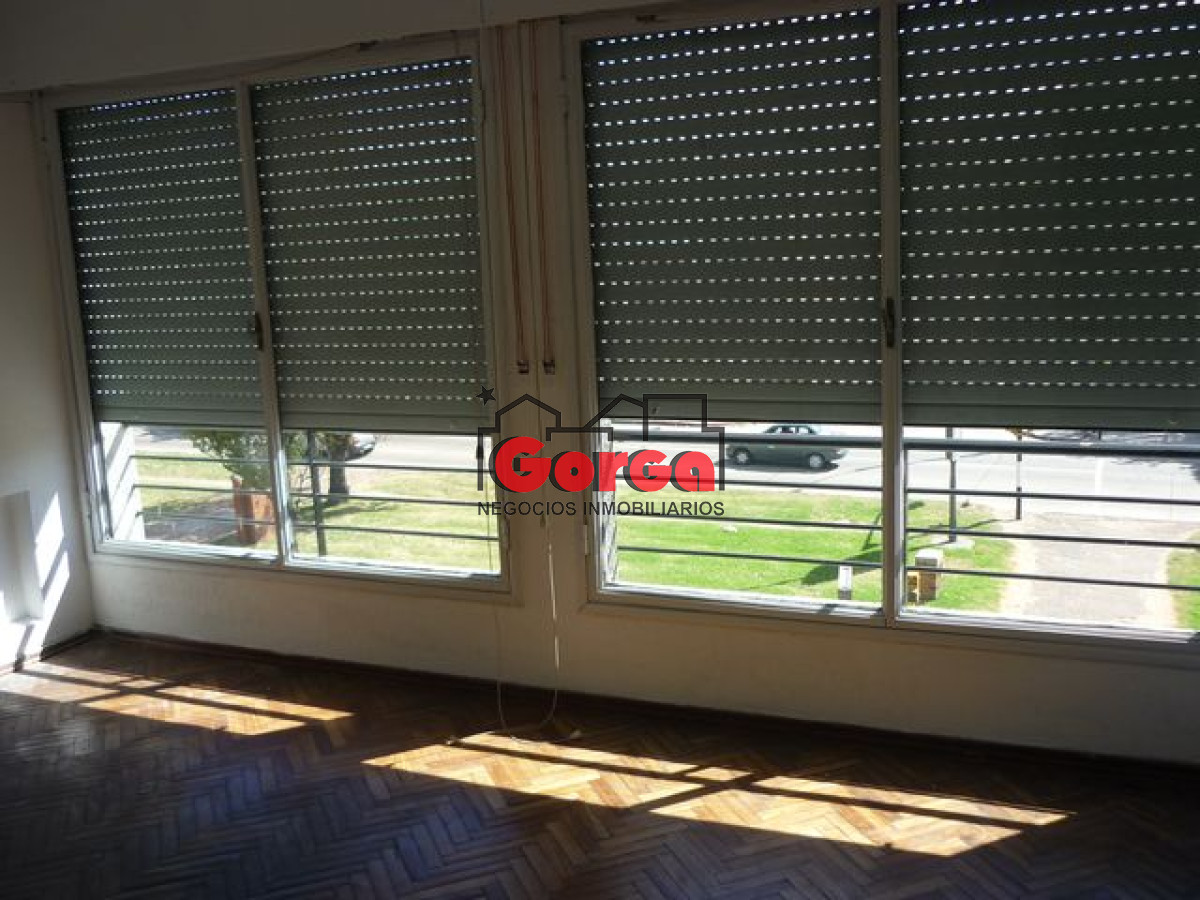 Apartamento ID.533 - Sobre Avda Italia casi Av Luis A. de Herrera 