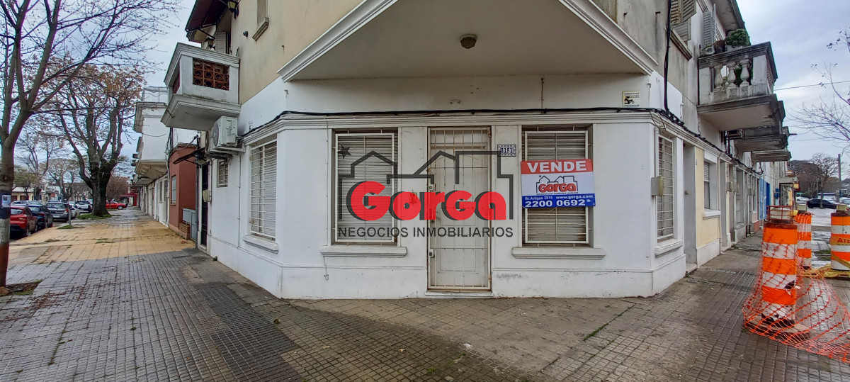 Apartamento ID.526 - Apartamento tipo casa en planta baja Yaguarí y Rodriguez Larreta 