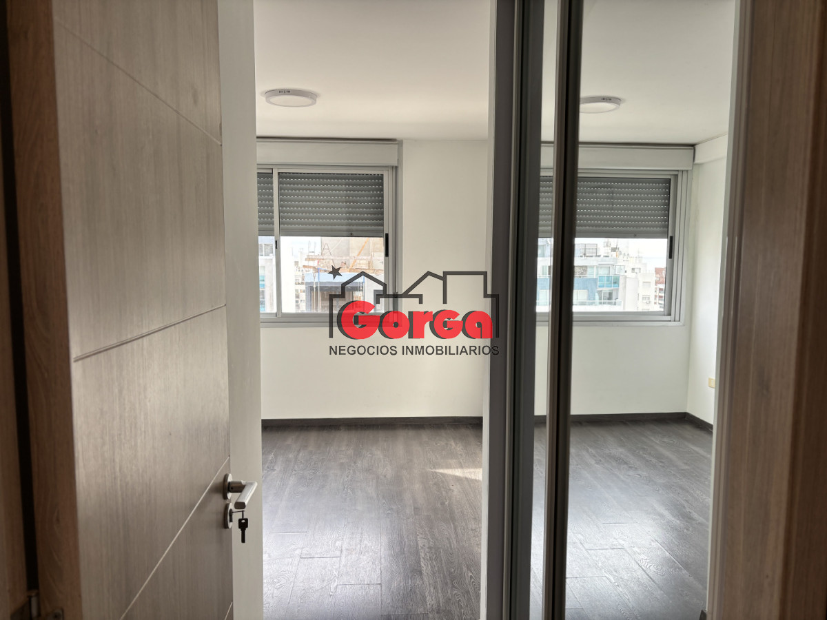 Apartamento ID.579 - Hermoso apto Sobre Roque Graseras casi 21 de Setiembre 