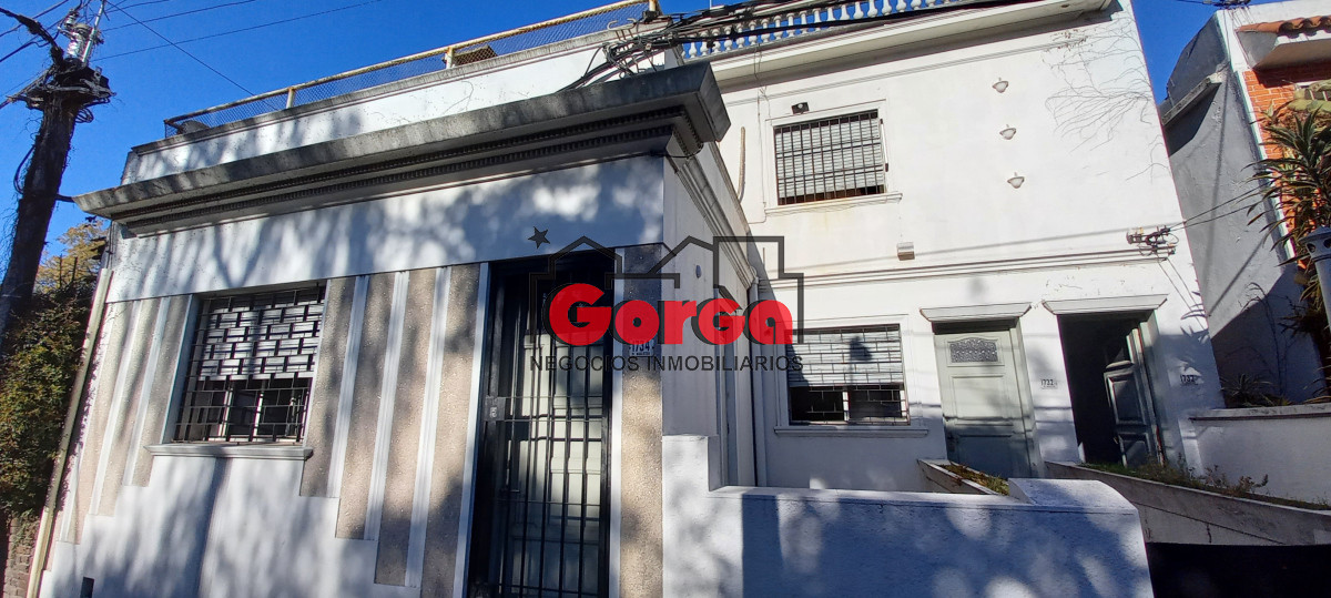 Casa ID.510 - Sobre Magested, tres casas en un mismo padrón. 