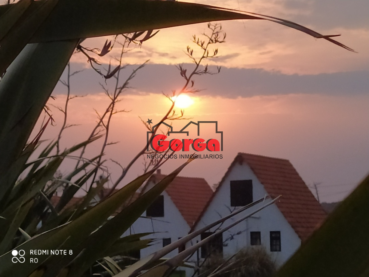 Casa ID.30 - Excelente complejo turístico, cuenta con hotel, cabañas independientes, piscinas y barbacoa.