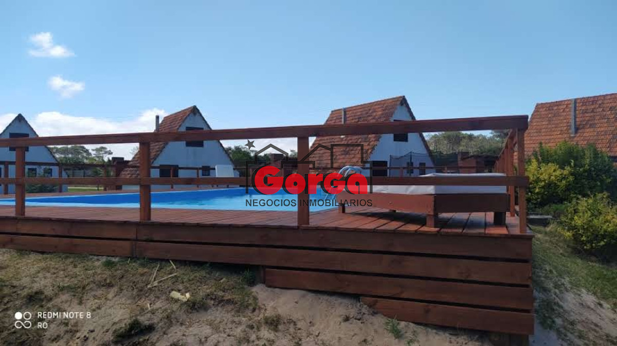 Casa ID.30 - Excelente complejo turístico, cuenta con hotel, cabañas independientes, piscinas y barbacoa.