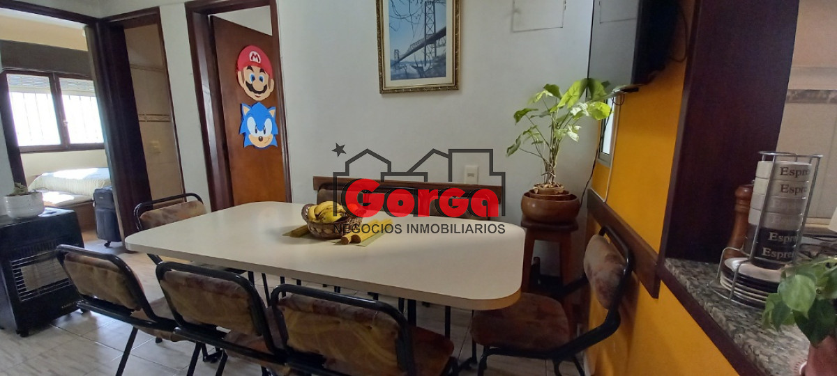 Casa ID.7 - Próx. Nuevo Centro, amplio metraje con 4 dormitorios, 3 baños, azotea con parrillero y garaje