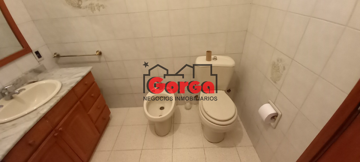 Casa ID.5 - Lista para entrar, Gualeguay casi Herrera. Lista para entrar. 