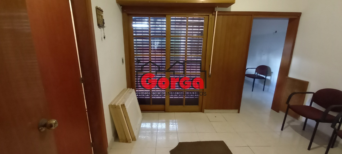 Casa ID.5 - Lista para entrar, Gualeguay casi Herrera. Lista para entrar. 