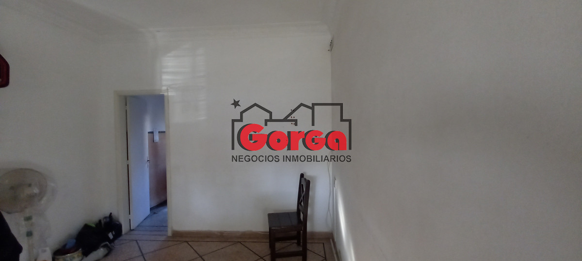 Casa ID.510 - Sobre Magested, tres casas en un mismo padrón. 