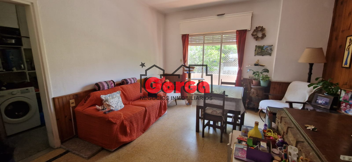 Casa ID.429 - Casa sobre García Peña y Vilardebó