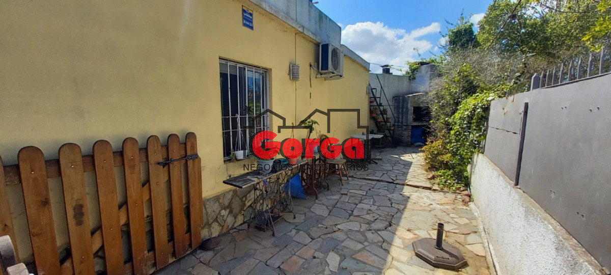 Casa ID.41 - Toda en una planta, con hermoso desahogo en el jardín.