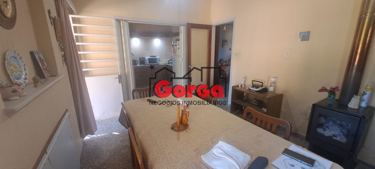 Casa ID.452 - Hermosa casa sobre Islas Canarias esq Castro