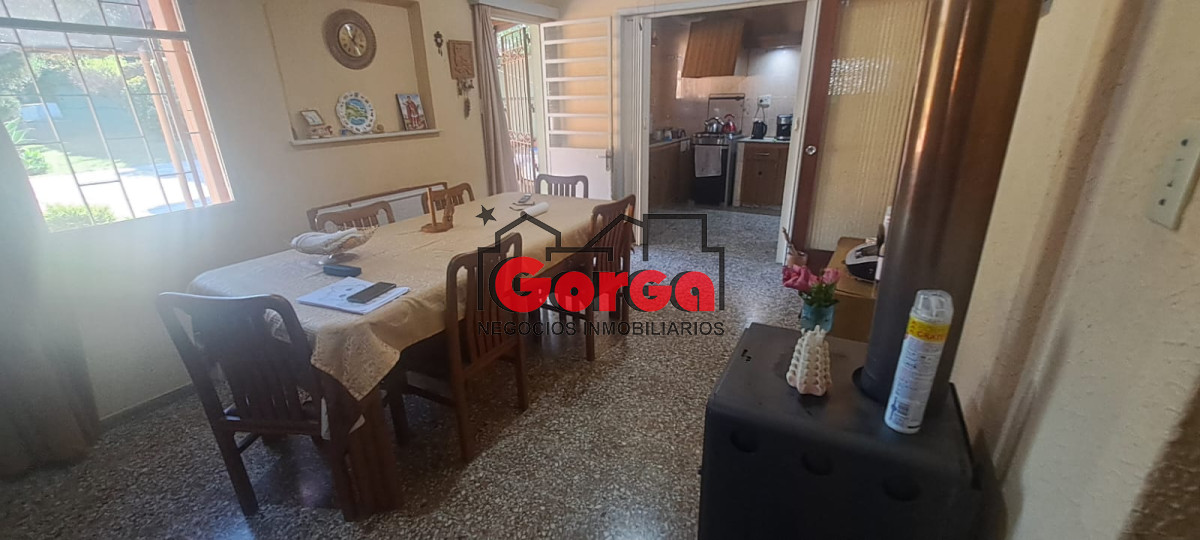 Casa ID.452 - Hermosa casa sobre Islas Canarias esq Castro