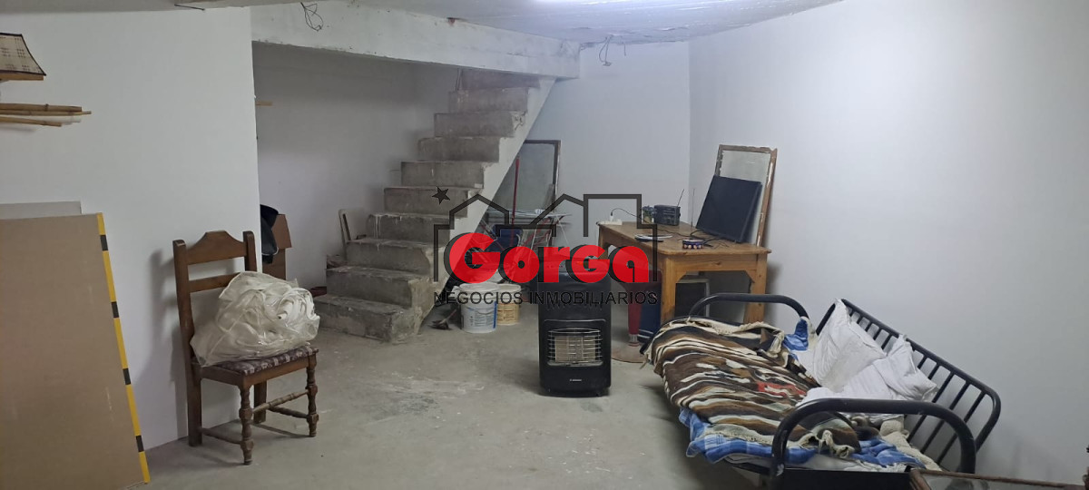 Casa ID.402 - Casa esquina, Domingo Aramburú y Martín C. Martínez