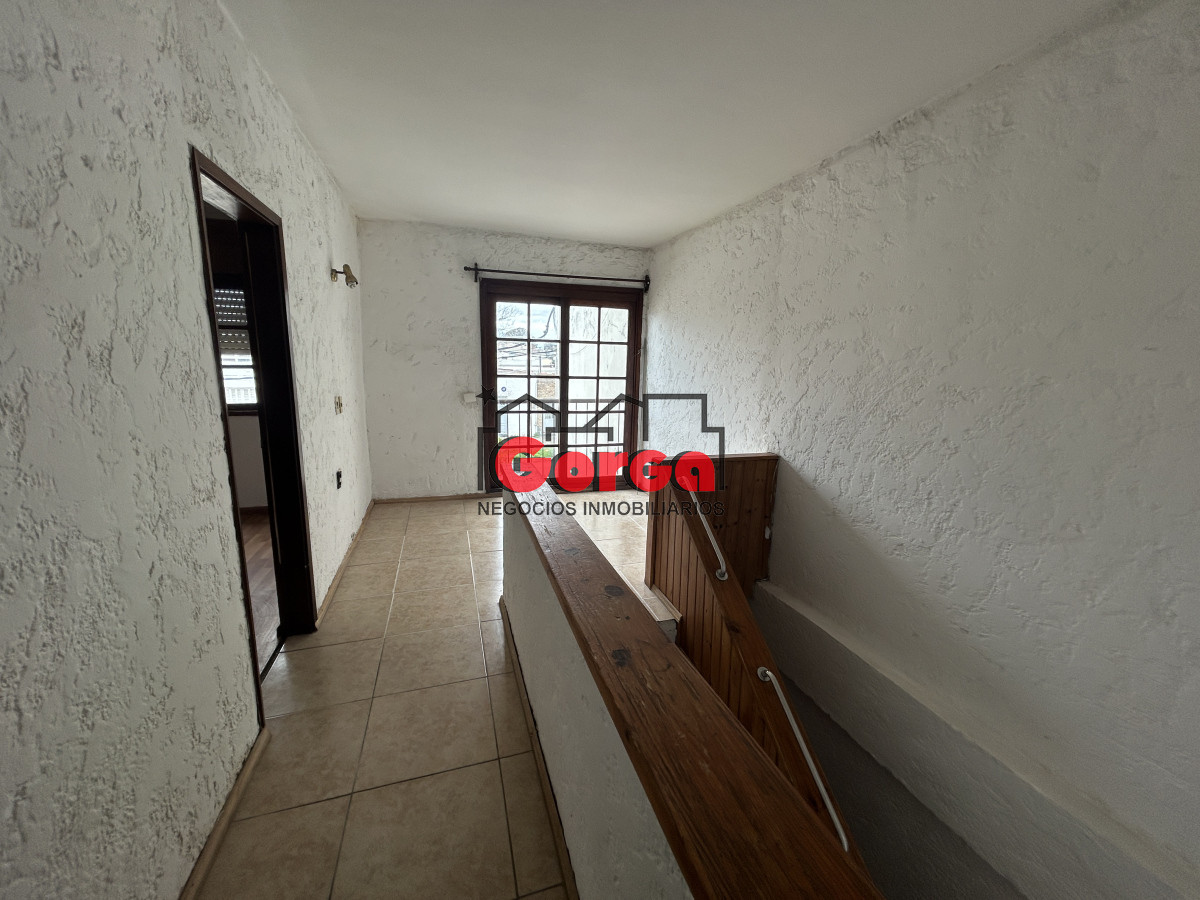 Casa ID.530 - Dos casas en un mismo padrón sobre Duque de los Abruzzos
