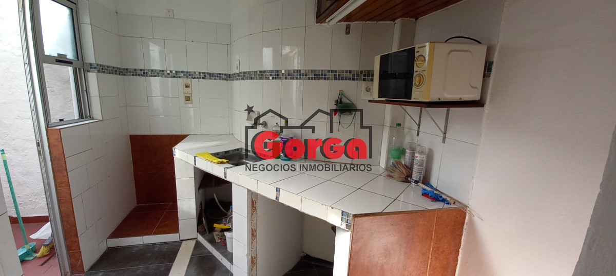 Casa ID.517 - Casa en planta baja sobre Enrique Martínez y Cufre