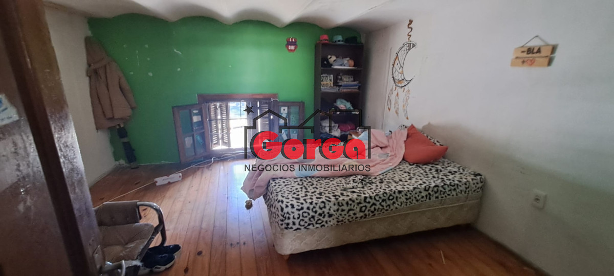 Casa ID.19 - A dos cuadras de Garibaldi y a metros de Arenal Grande. Zona con buenos servicios