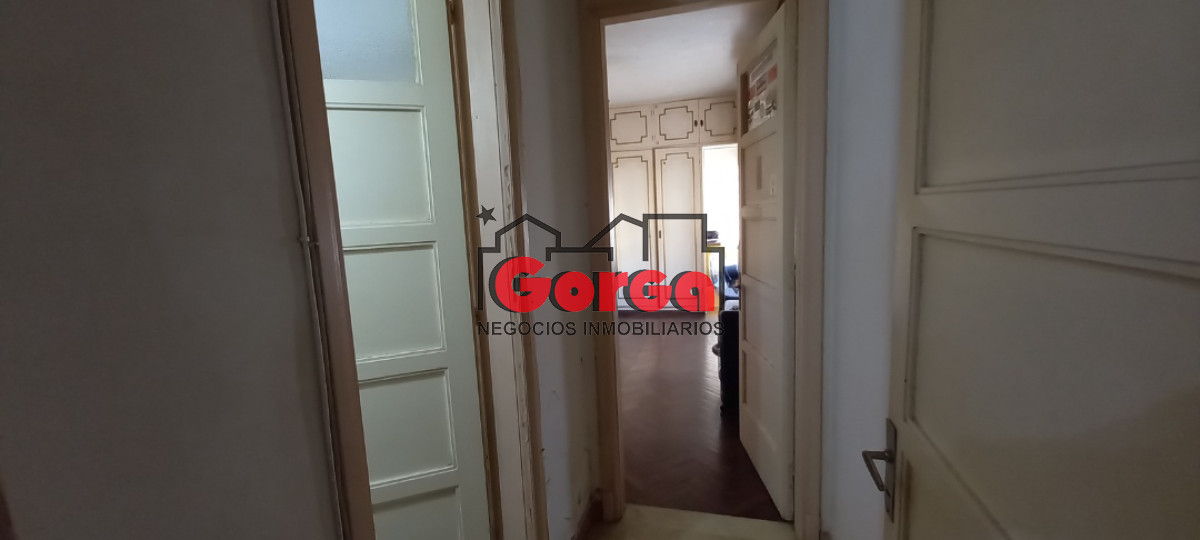 Casa ID.62 - Sobre Br Artigas y Pando, excelente construcción! 