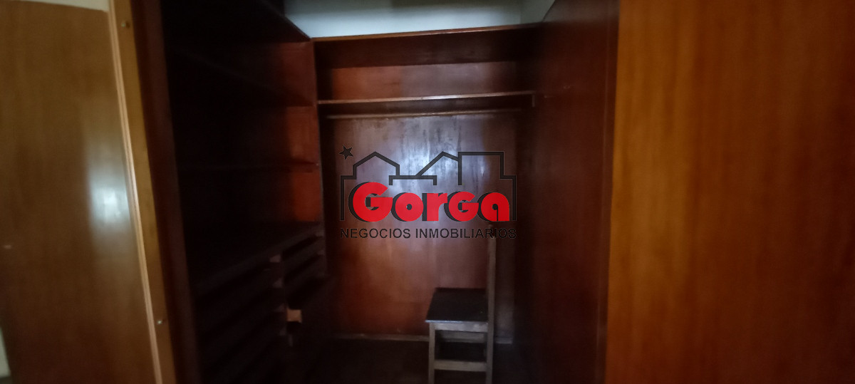 Casa ID.385 - Padrón único sobre Br Artigas casi Gral Flores