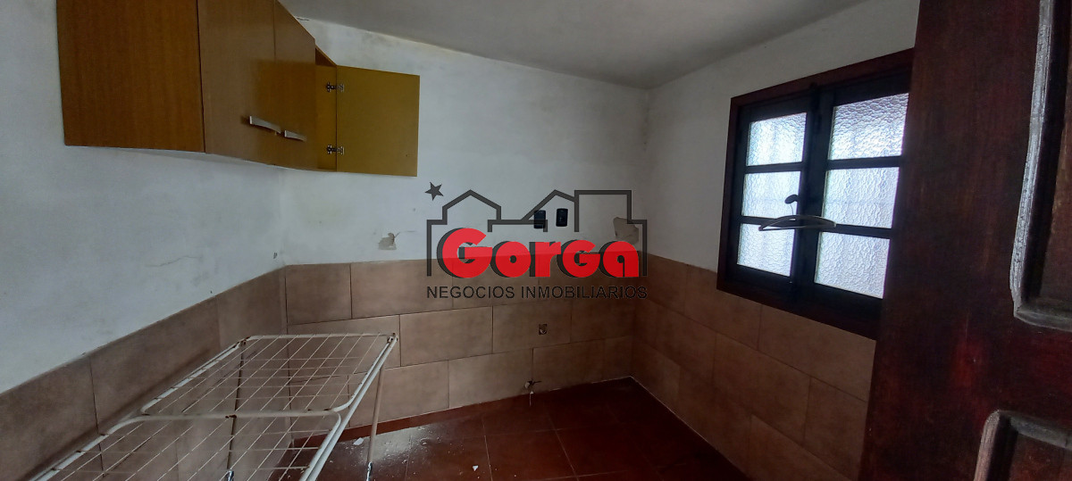 Casa ID.511 - Casa en planta baja, próx a Corrales y Varela