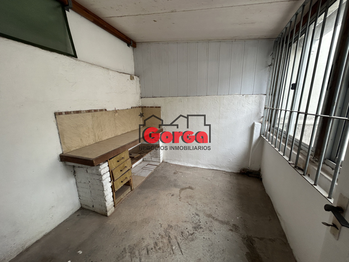 Casa ID.530 - Dos casas en un mismo padrón sobre Duque de los Abruzzos